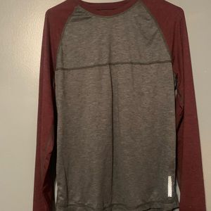 American Eagle Long Sleeve Tee - 360° EXTREME FLEX